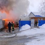 В Елецком районе пожарные отстояли от огня дом, машину и трактор